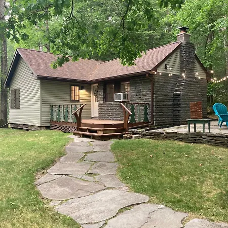 Peaceful Seasonal Wooded Cottage Close To Everything Tafton Exterior photo